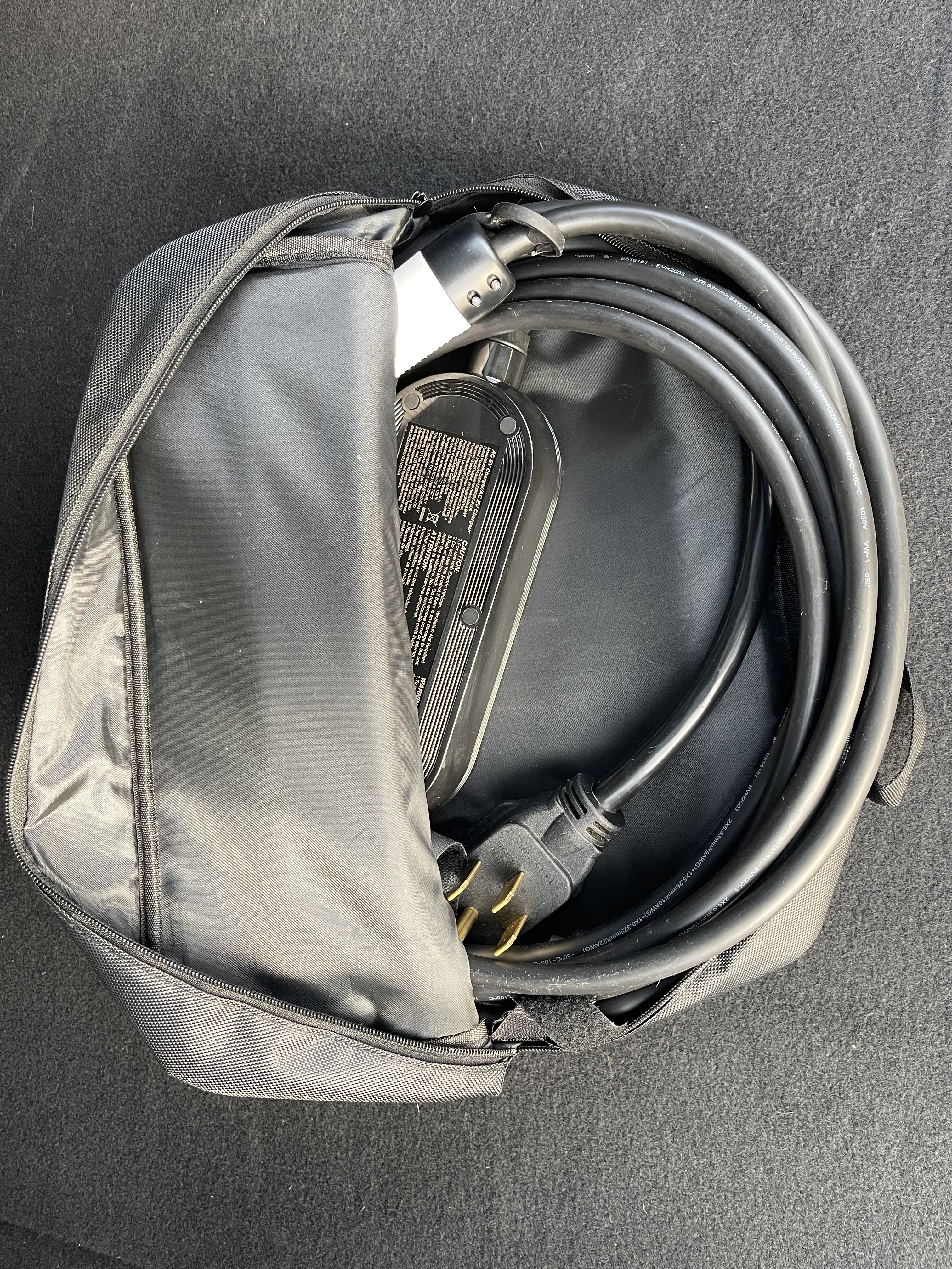 Used 2018 Porsche Cayenne S Platinum image 19