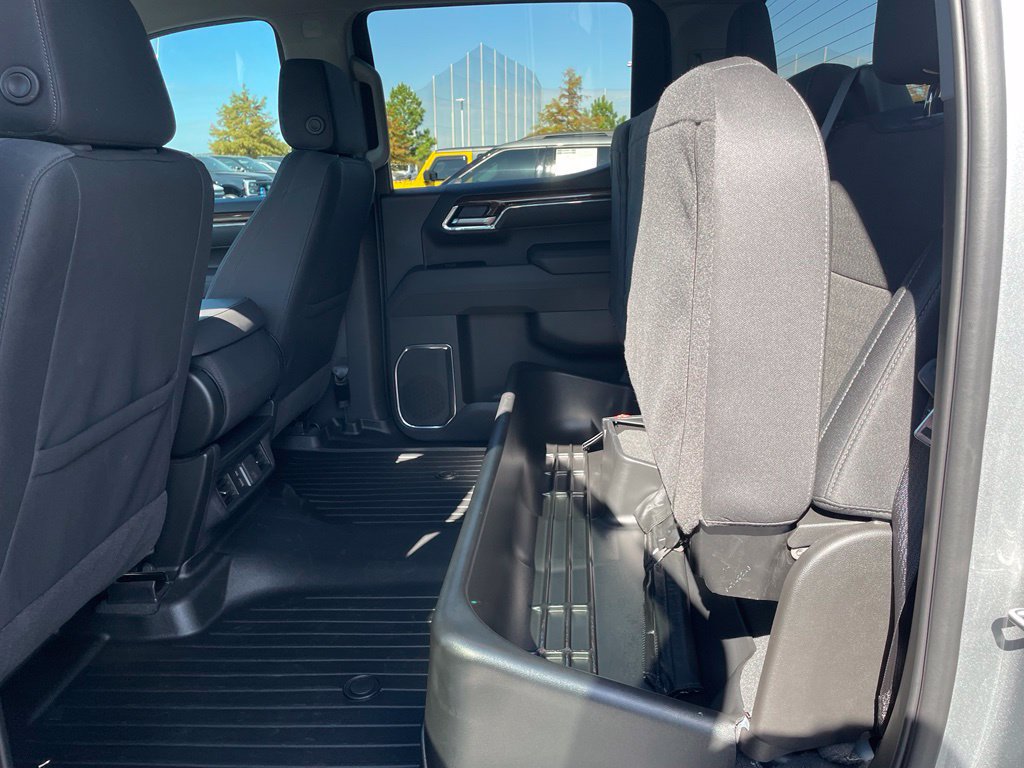 Used 2025 Chevrolet Silverado 1500 LT AWD/4WD image 26