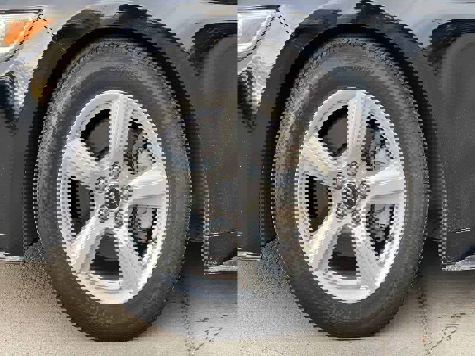 Used 2015 Ford Mustang Coupe image 25