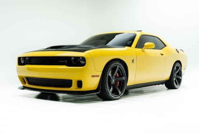 Used 2017 Dodge Challenger SRT Hellcat image 8