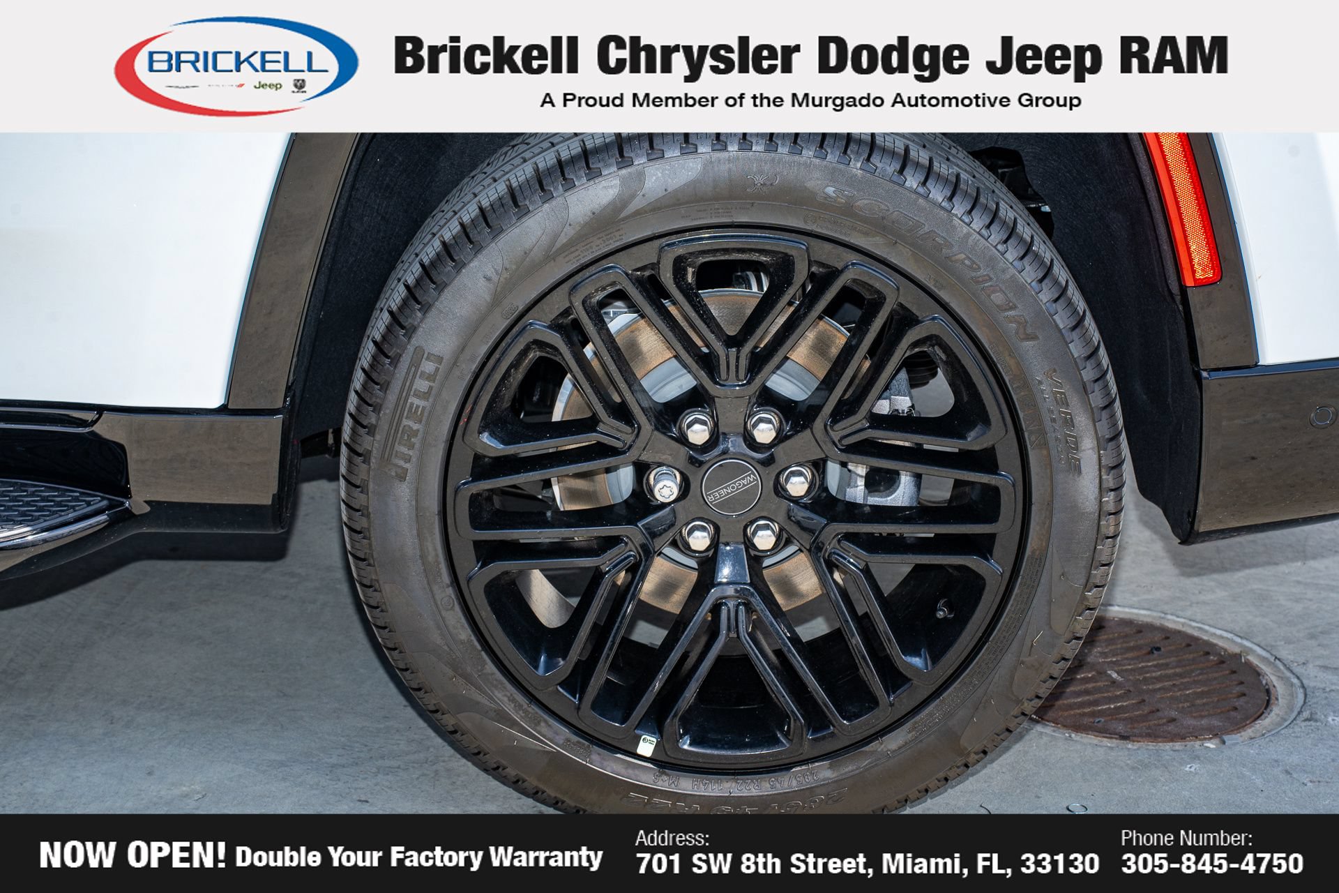 Used 2025 Jeep Wagoneer Series II w/ Convenience Group I AWD/4WD image 43