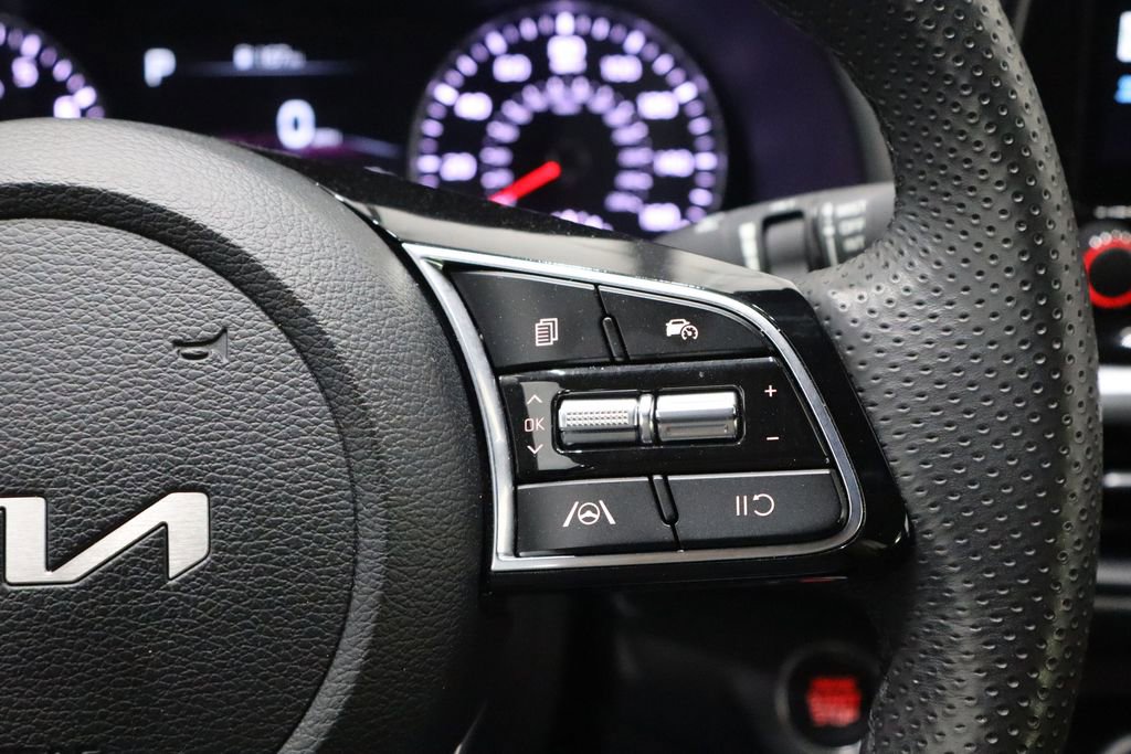 Used 2023 Kia Forte GT-Line image 24