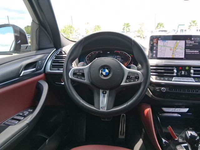 Used 2025 BMW X4 xDrive30i w/ Premium Package AWD/4WD image 10