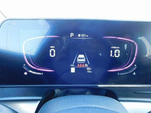 Used 2025 Kia Sportage EX image 34