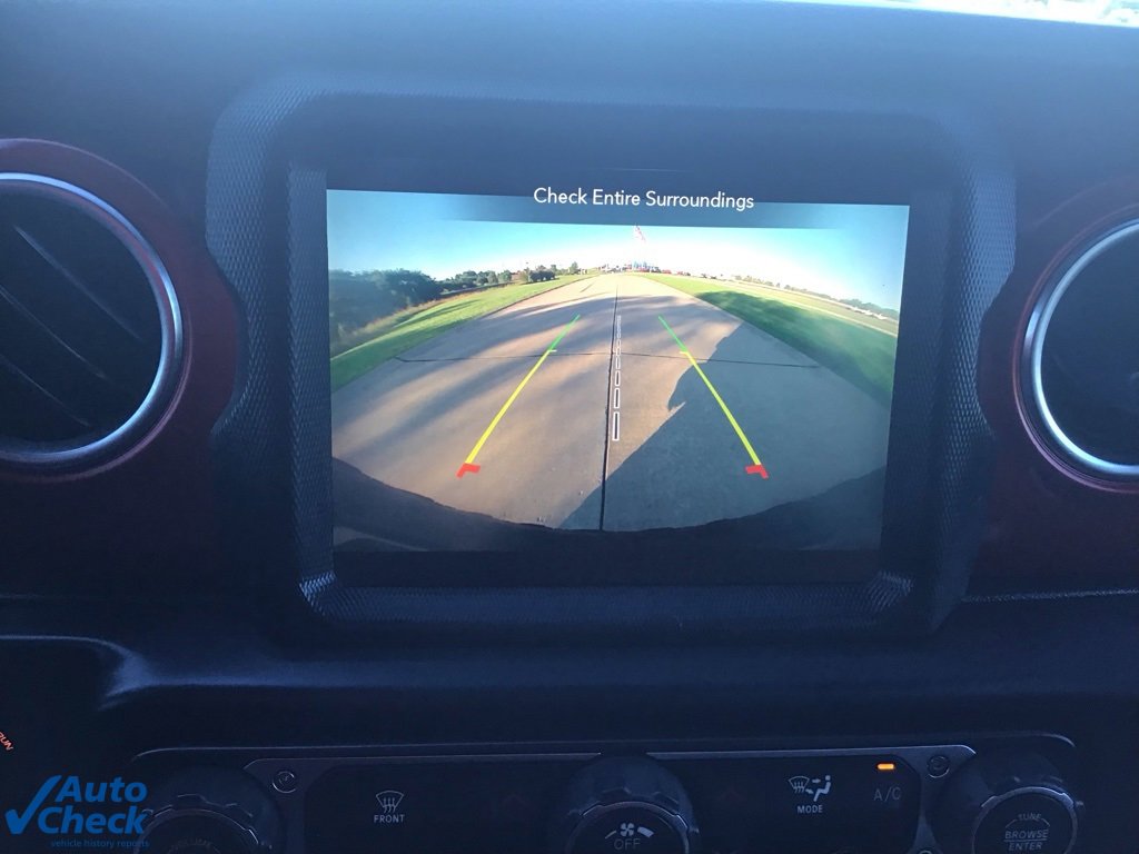 Used 2023 Jeep Wrangler Unlimited Rubicon image 31