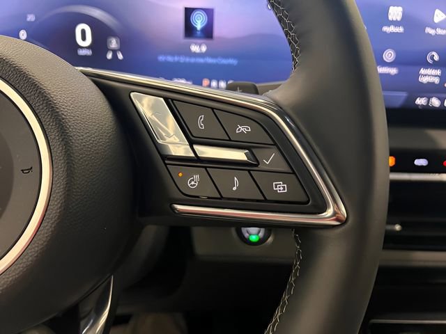 Used 2025 Buick Enclave Preferred image 27