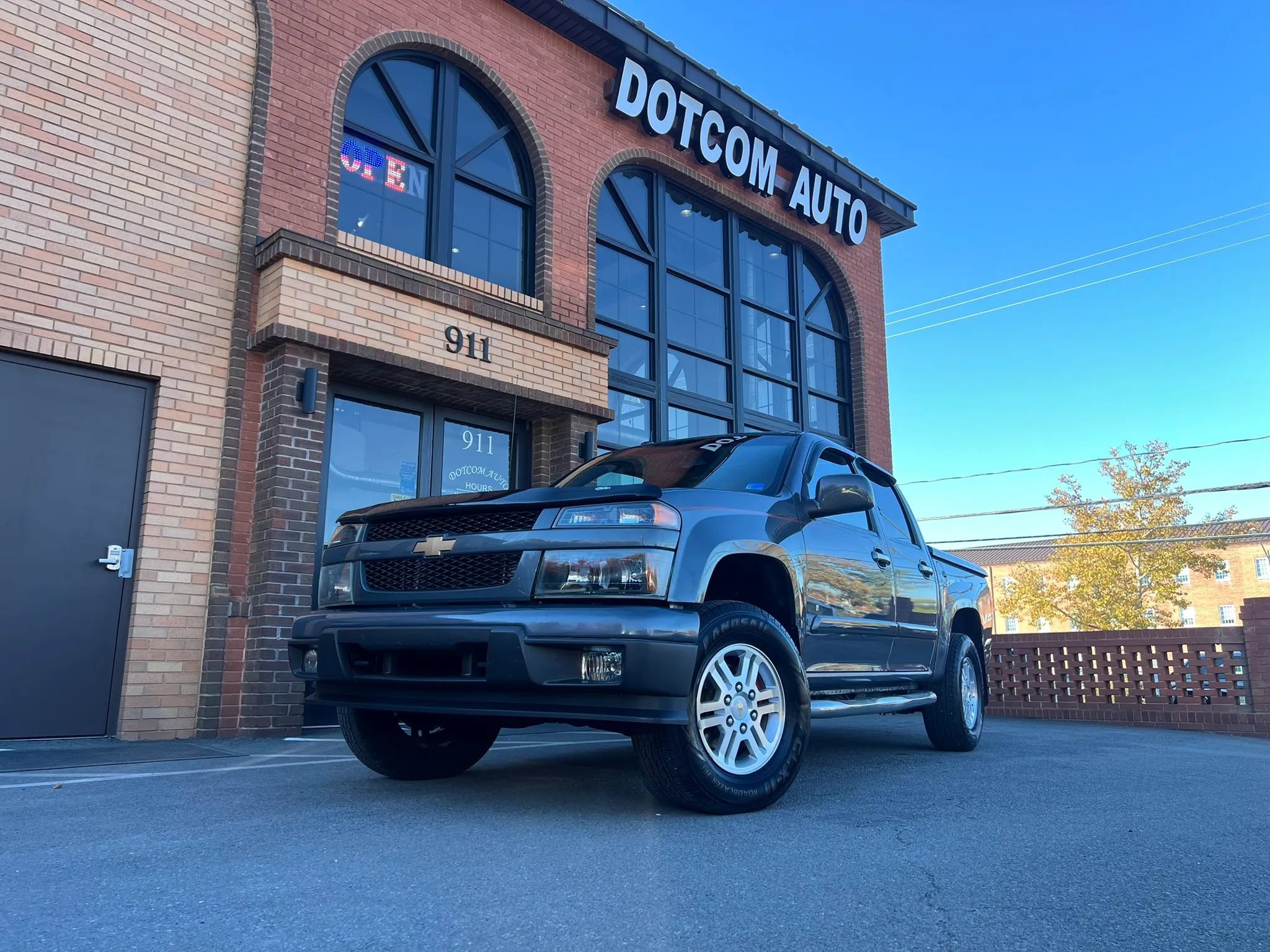 Used 2009 Chevrolet Colorado LT AWD/4WD image 3