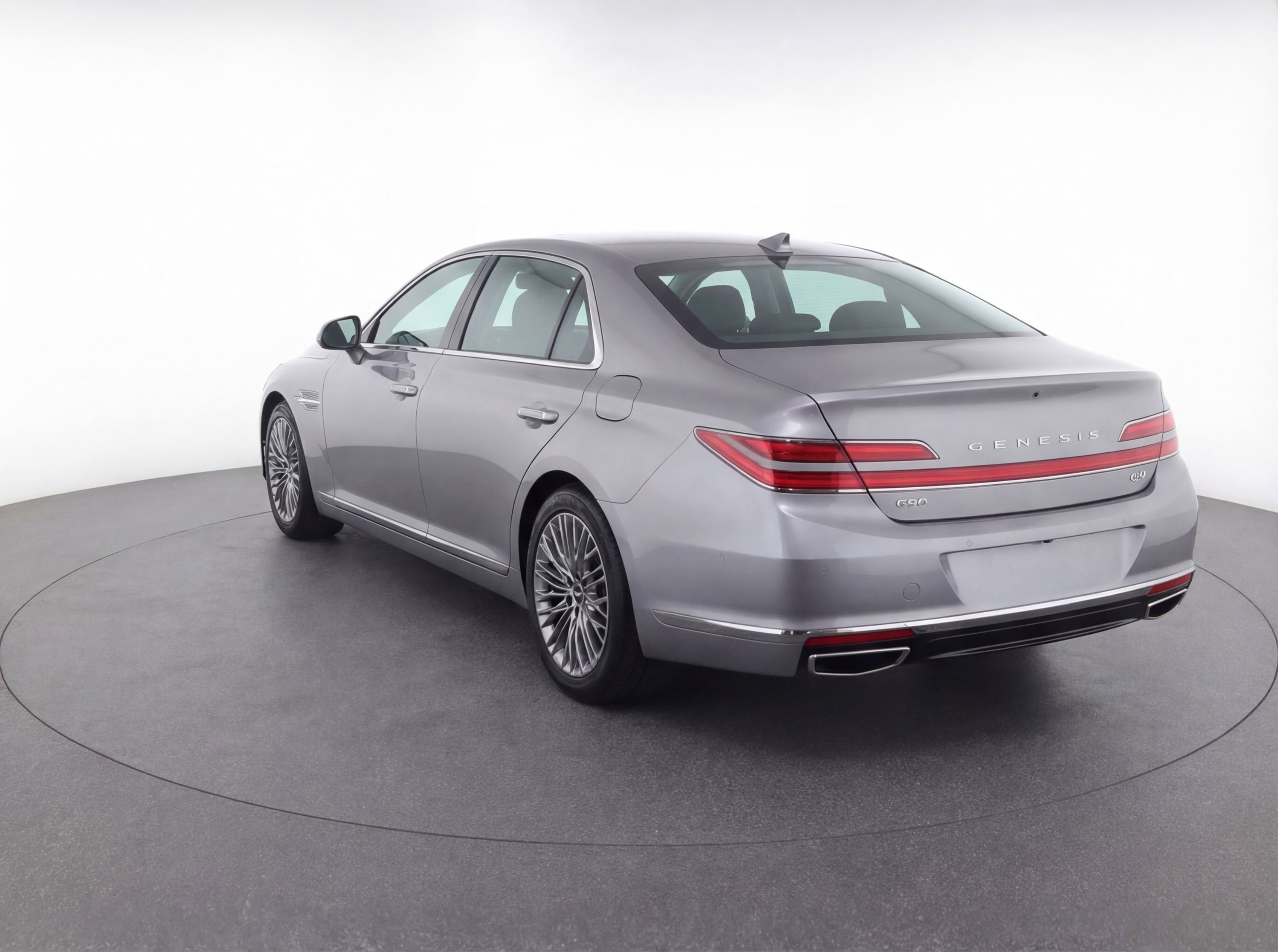 Used 2021 Genesis G90 5.0 Ultimate image 3