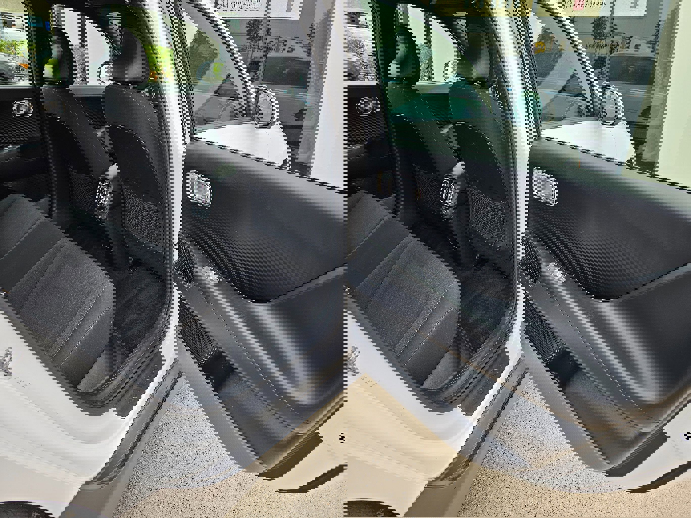 Used 2025 Hyundai Ioniq 6 SE image 21