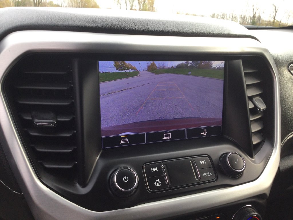 Used 2023 GMC Acadia SLT w/ Preferred Package AWD/4WD image 24