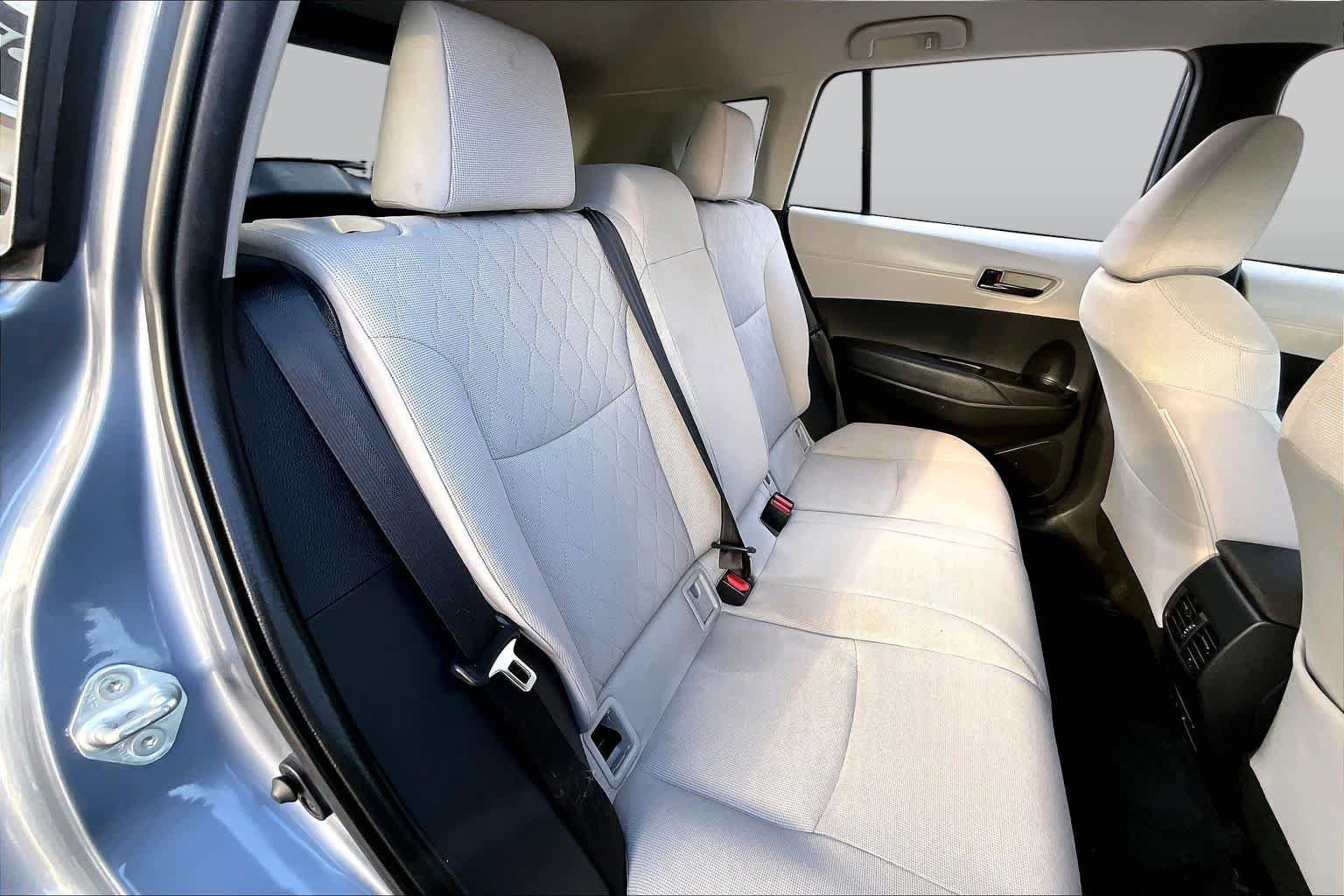 Used 2022 Toyota Corolla Cross LE FWD image 19