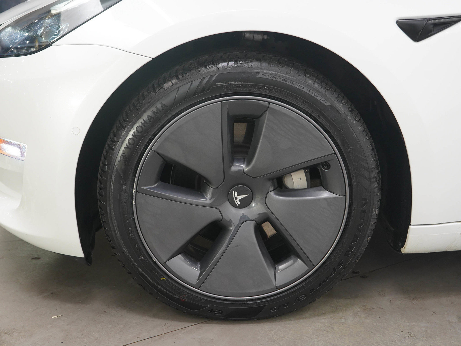 Used 2021 Tesla Model 3 Long Range AWD/4WD image 26