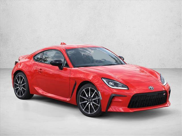 Used 2022 Toyota GR86 RWD image 3