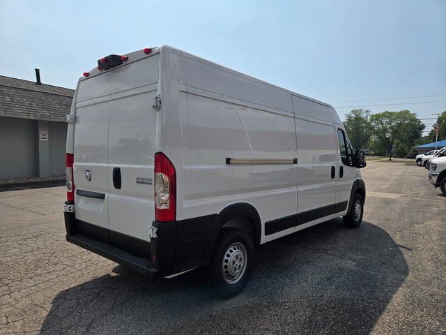 New 2025 RAM ProMaster 2500 w/ Convenience Group FWD image 2