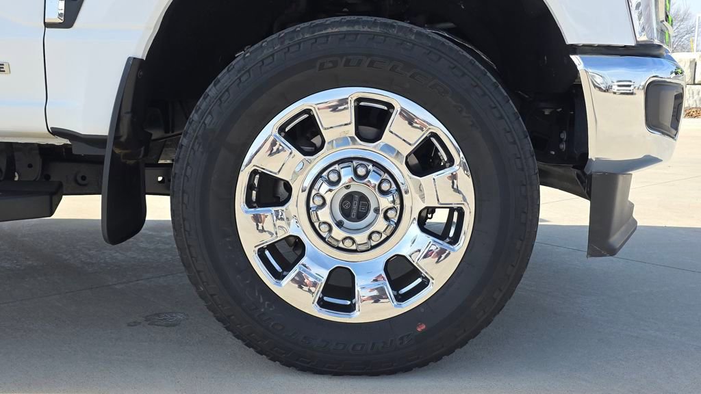Used 2024 Ford F350 Lariat w/ Chrome Package image 12