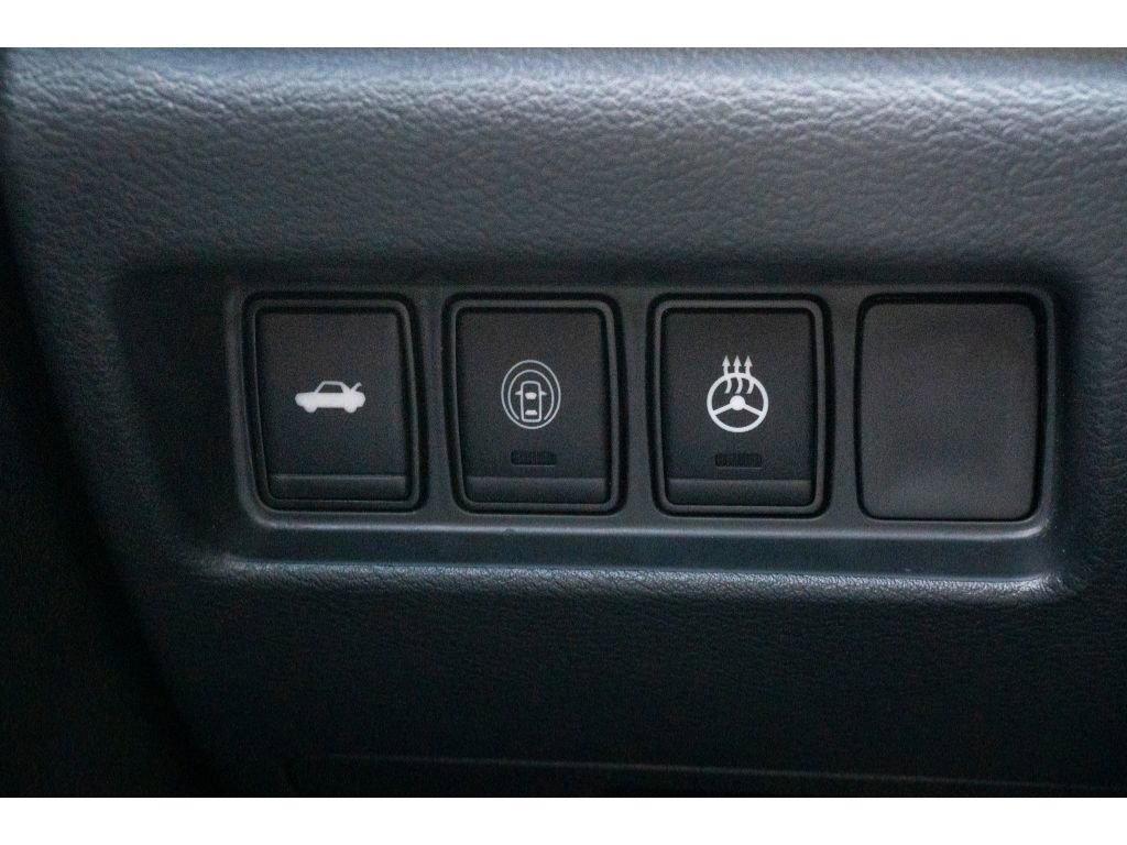 Used 2023 Nissan Maxima SR w/ Sport Mat Group image 29