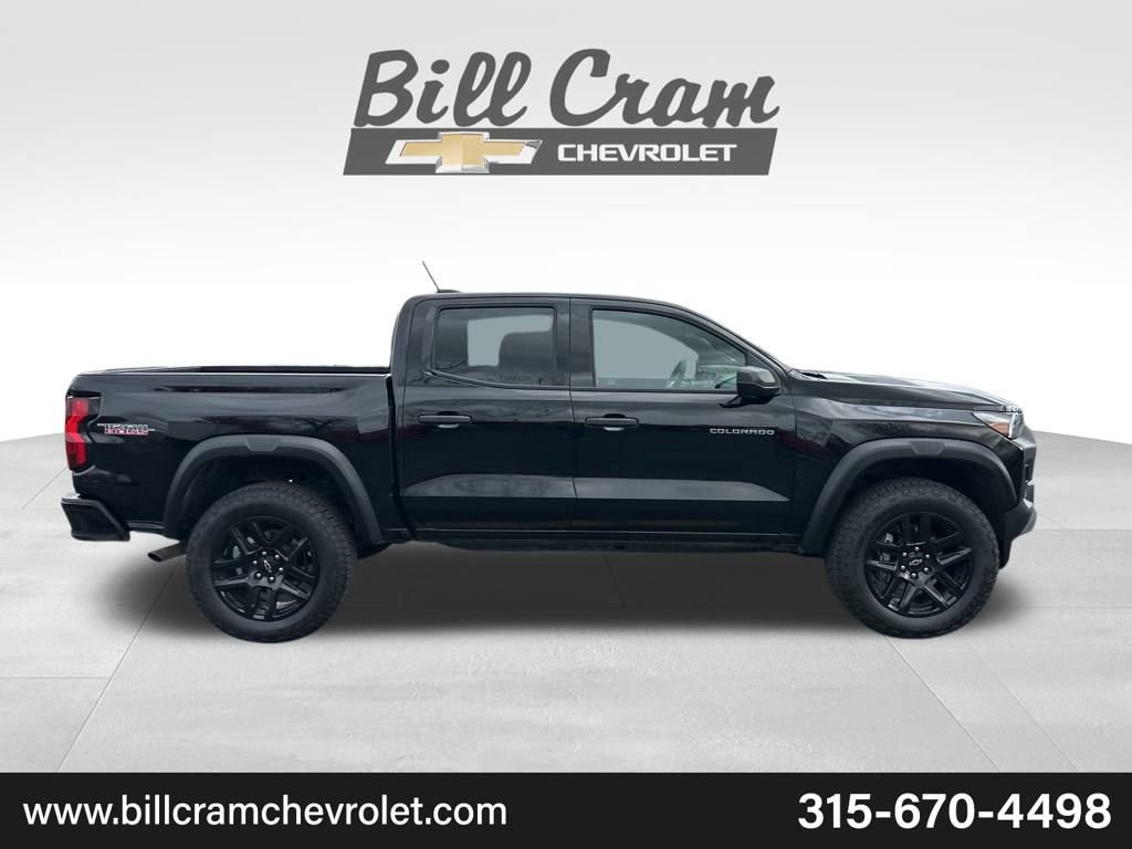Used 2024 Chevrolet Colorado Trail Boss w/ Advanced Trailering Package image 35