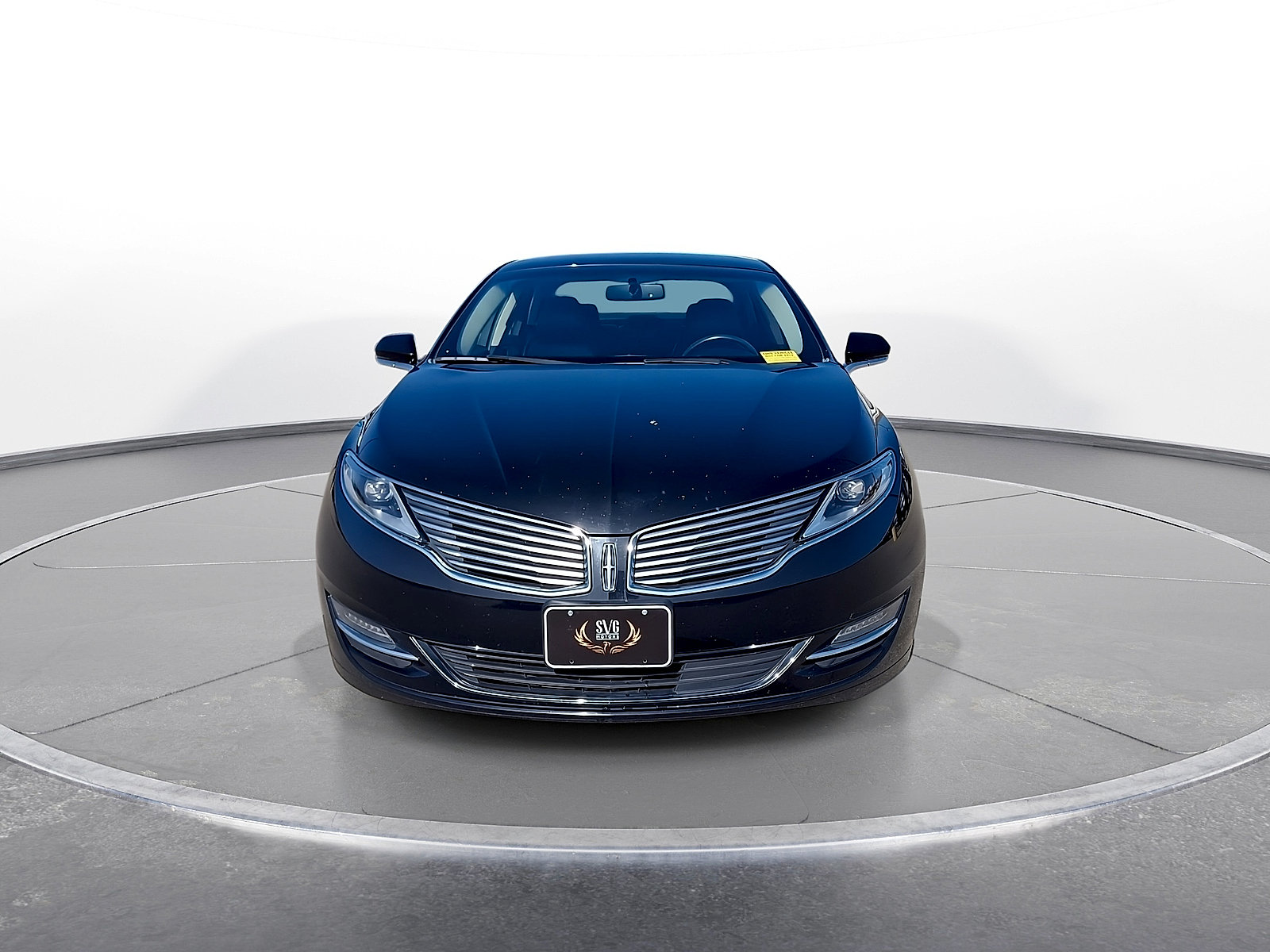 Used 2016 Lincoln MKZ Hybrid FWD image 3