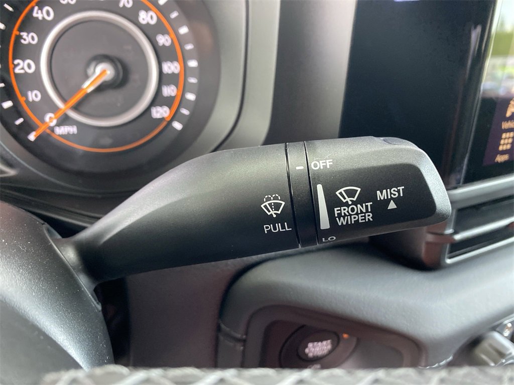 New 2025 Jeep Gladiator Rubicon image 21