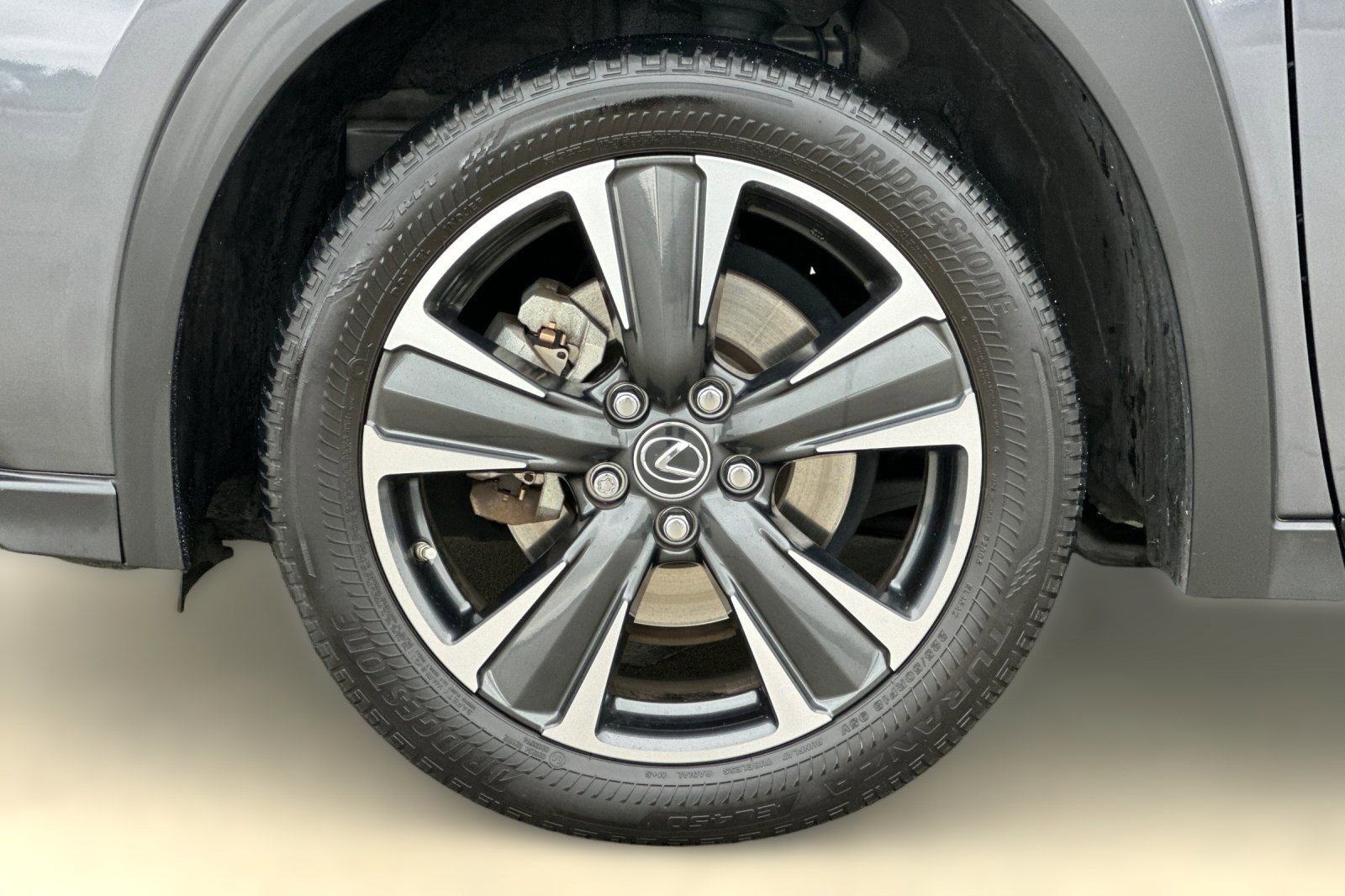 Used 2024 Lexus UX 250h FWD image 11