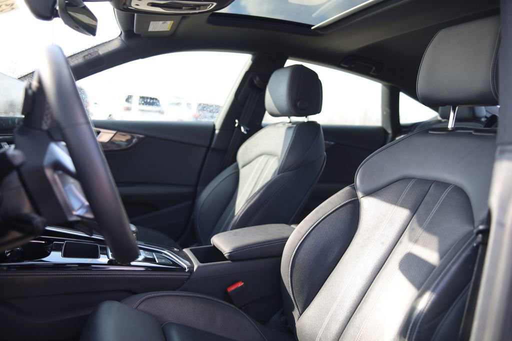 Used 2023 Audi S5 Premium Plus w/ Premium Plus Package image 13