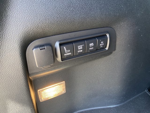 Used 2018 Ford Explorer Limited image 54