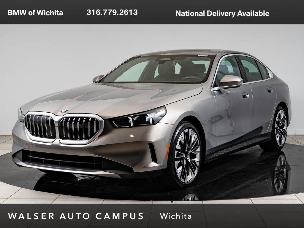 Certified 2025 BMW 530i xDrive w/ Premium Package AWD/4WD image 1