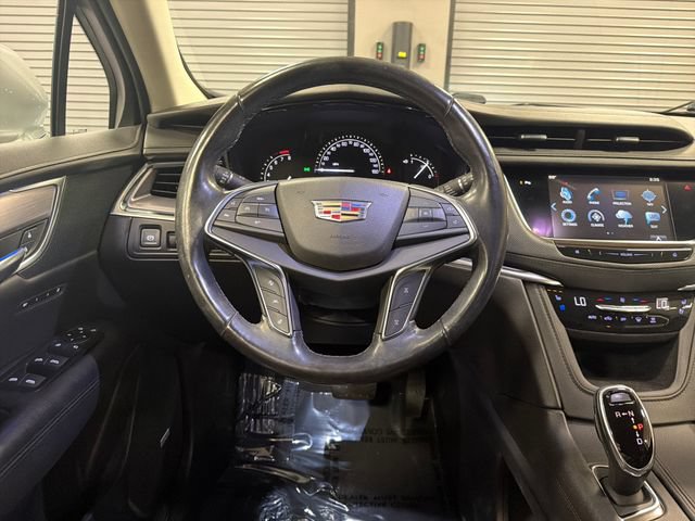Used 2019 Cadillac XT5 Premium Luxury FWD image 13