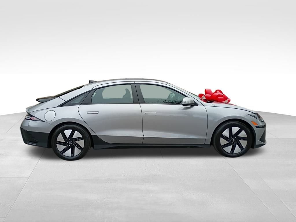 Used 2023 Hyundai Ioniq 6 SE image 4