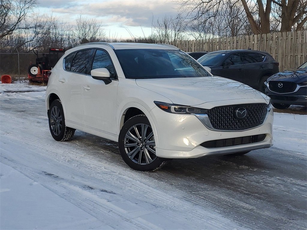 New 2025 MAZDA CX-5 Signature image 9