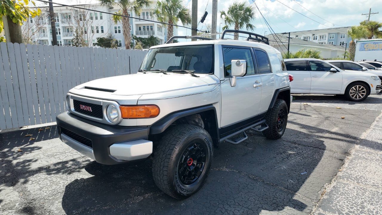 Used 2008 Toyota FJ Cruiser 4WD image 4