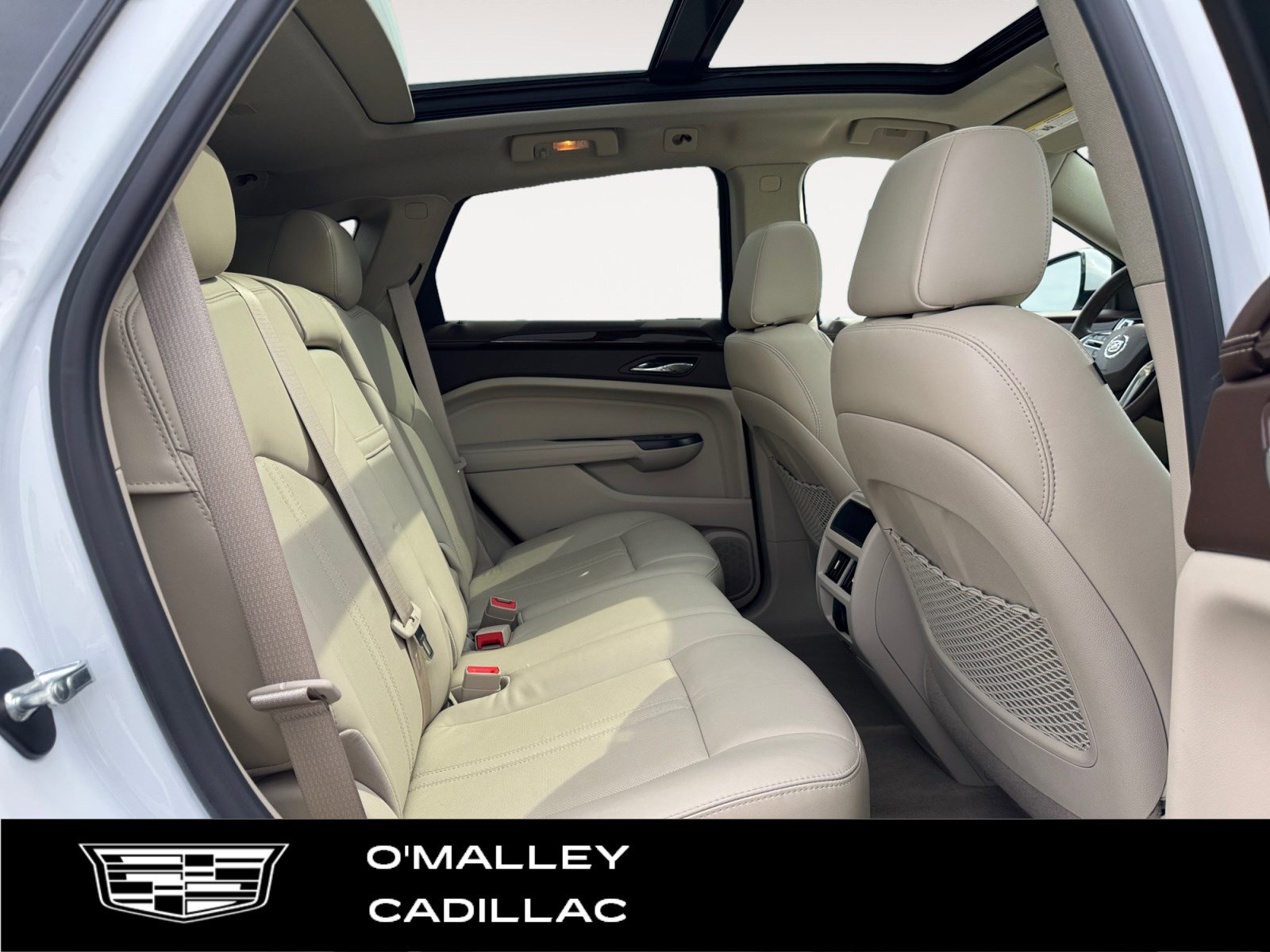 Used 2016 Cadillac SRX Luxury w/ Driver Awareness Package image 13