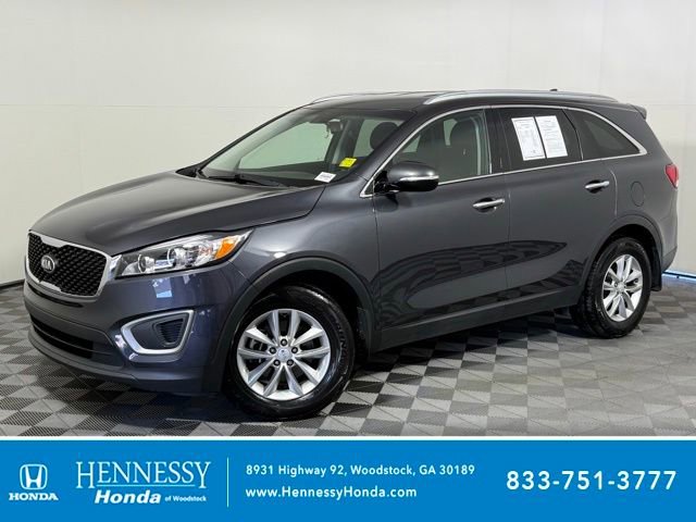 Used 2018 Kia Sorento FWD video 1