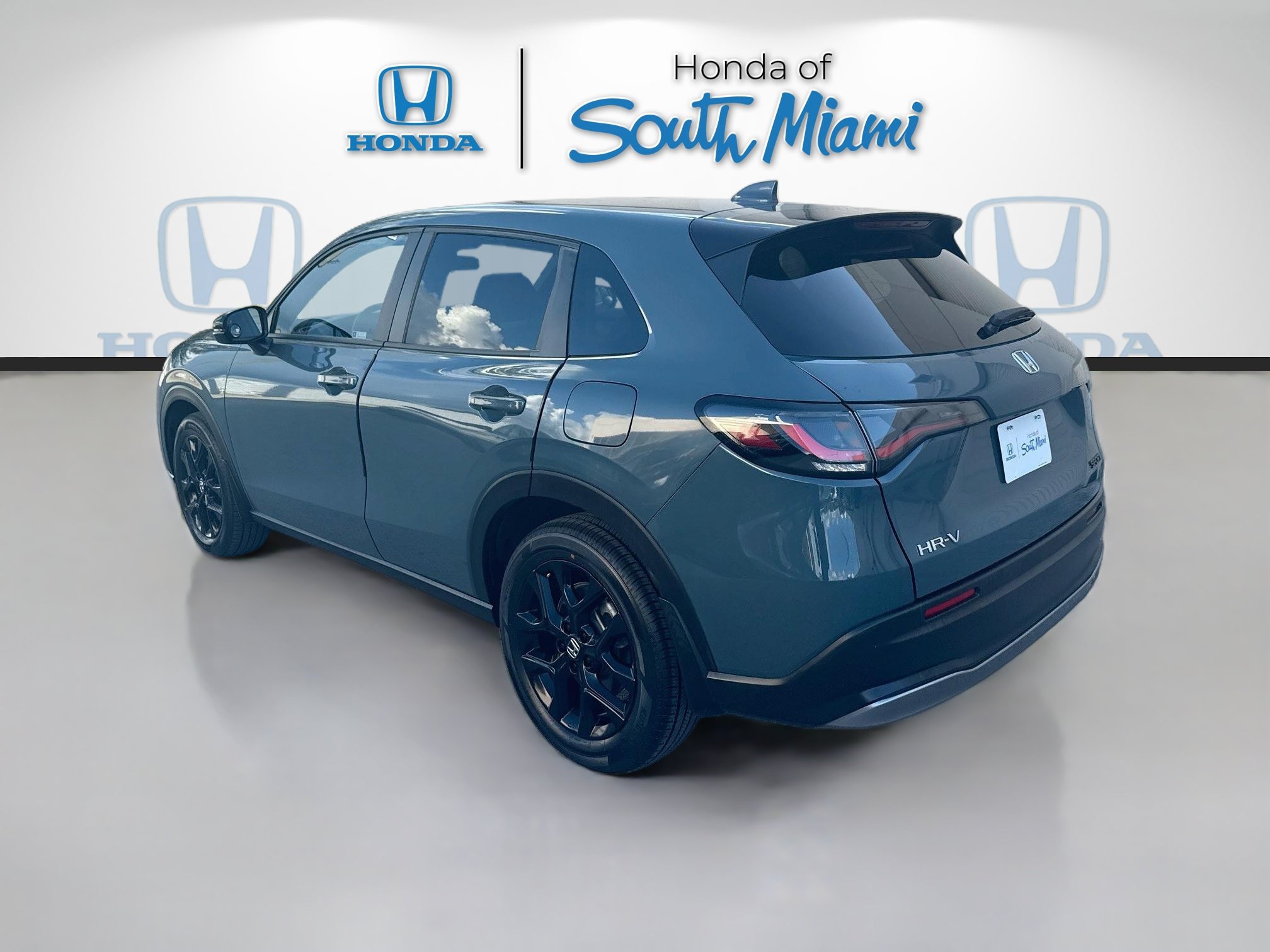 Used 2024 Honda HR-V Sport image 5