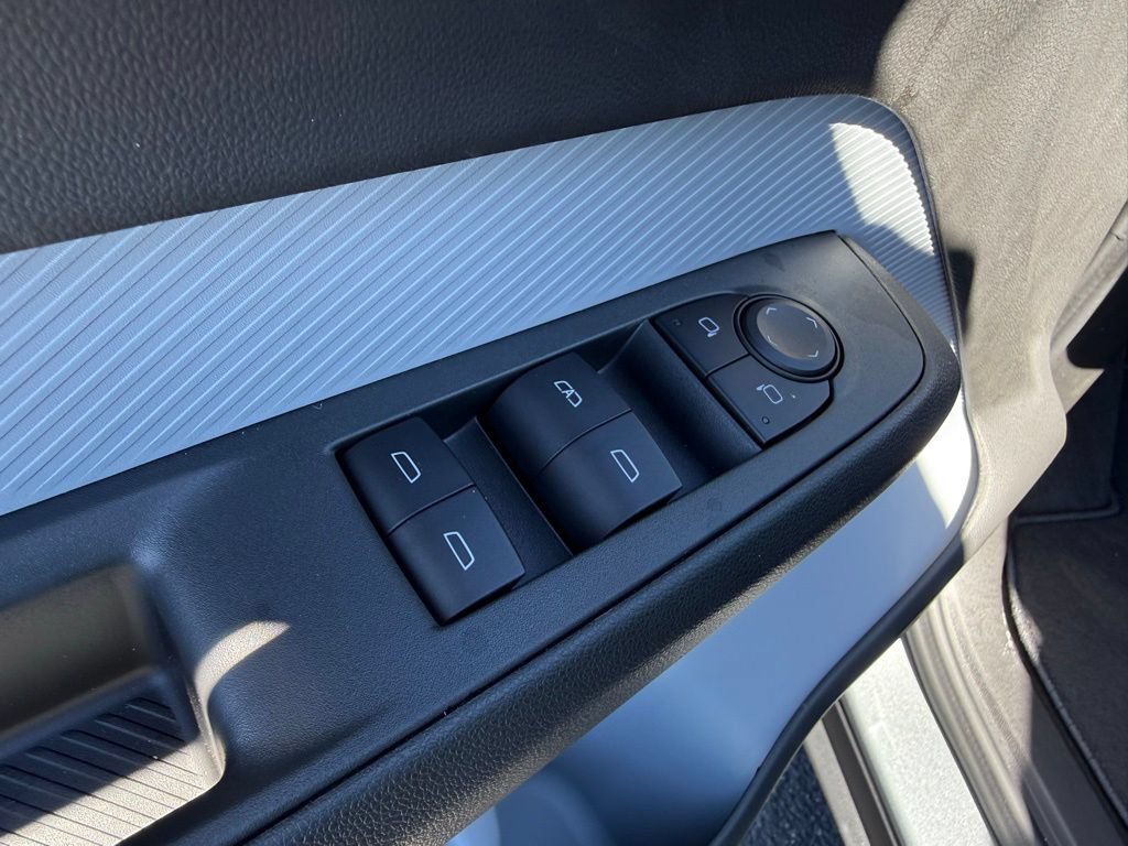 New 2027 Chevrolet Bolt LT w/ Comfort Package FWD image 19