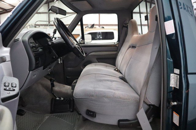 Used 1997 Ford F250 4x4 Regular Cab Heavy Duty image 6
