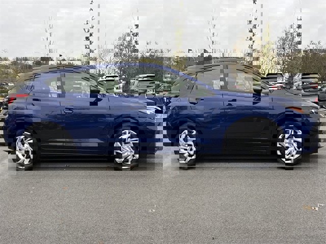 Certified 2025 Subaru Impreza 2.0i image 2