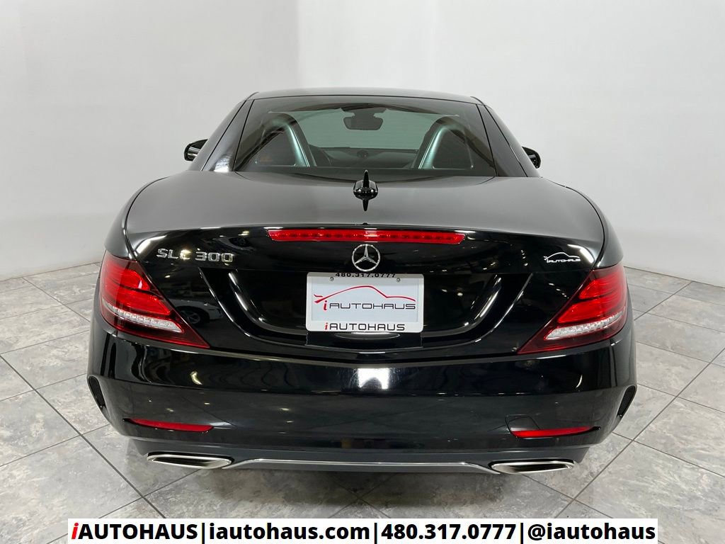 Used 2019 Mercedes-Benz SLC 300 w/ Premium Package image 46