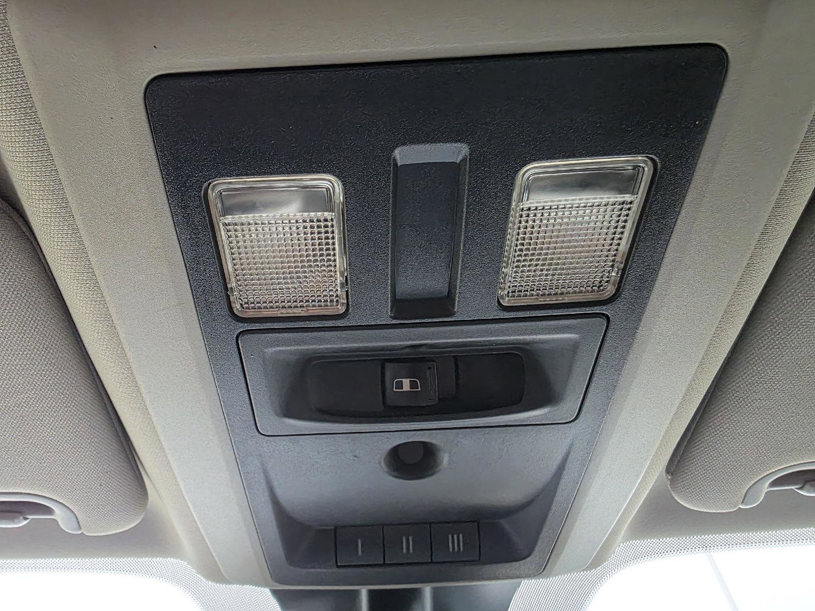 Used 2018 RAM 1500 SLT image 24