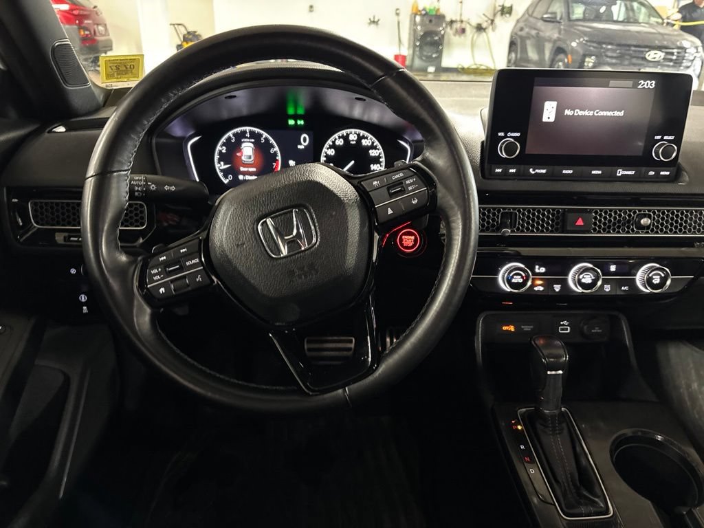 Used 2023 Honda Civic Sport image 11