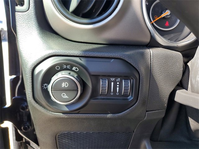 Used 2021 Jeep Gladiator Sport image 23