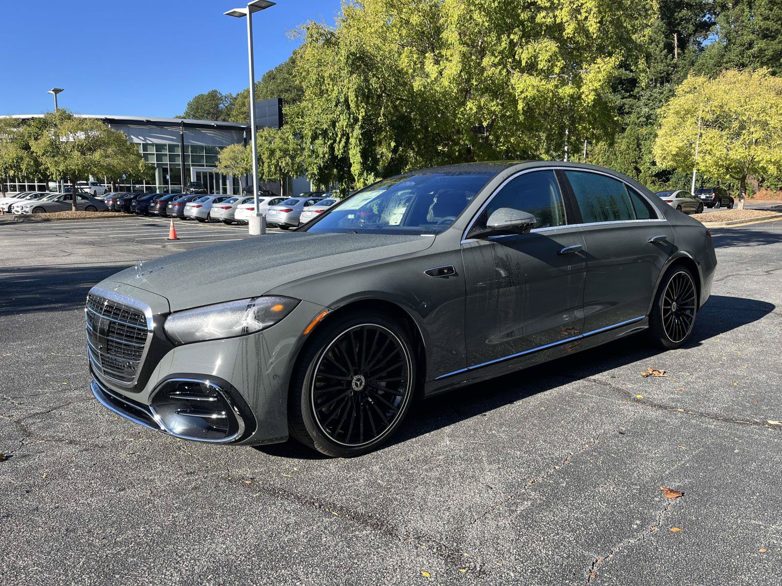 New 2027 Mercedes-Benz S 580 4MATIC Sedan image 3