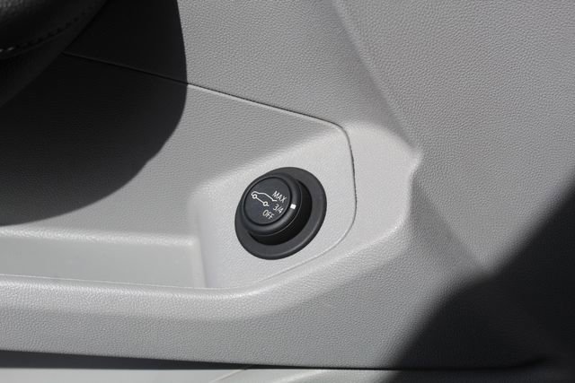 Used 2022 GMC Terrain SLE w/ Driver Convenience Package FWD image 33