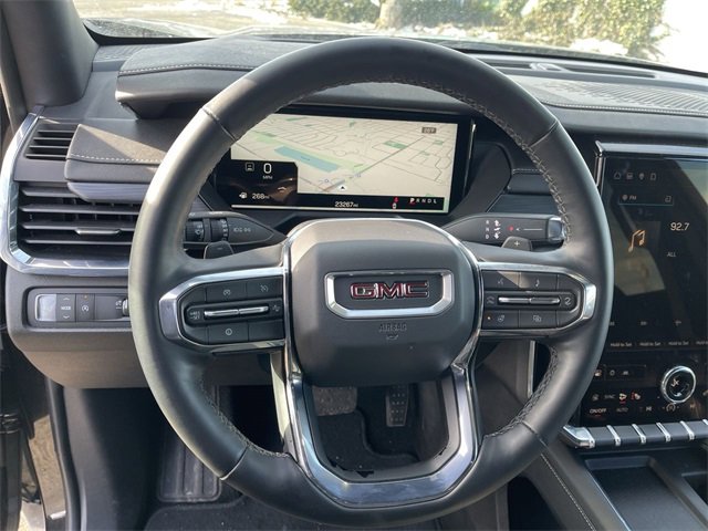 Used 2025 GMC Acadia Elevation image 14