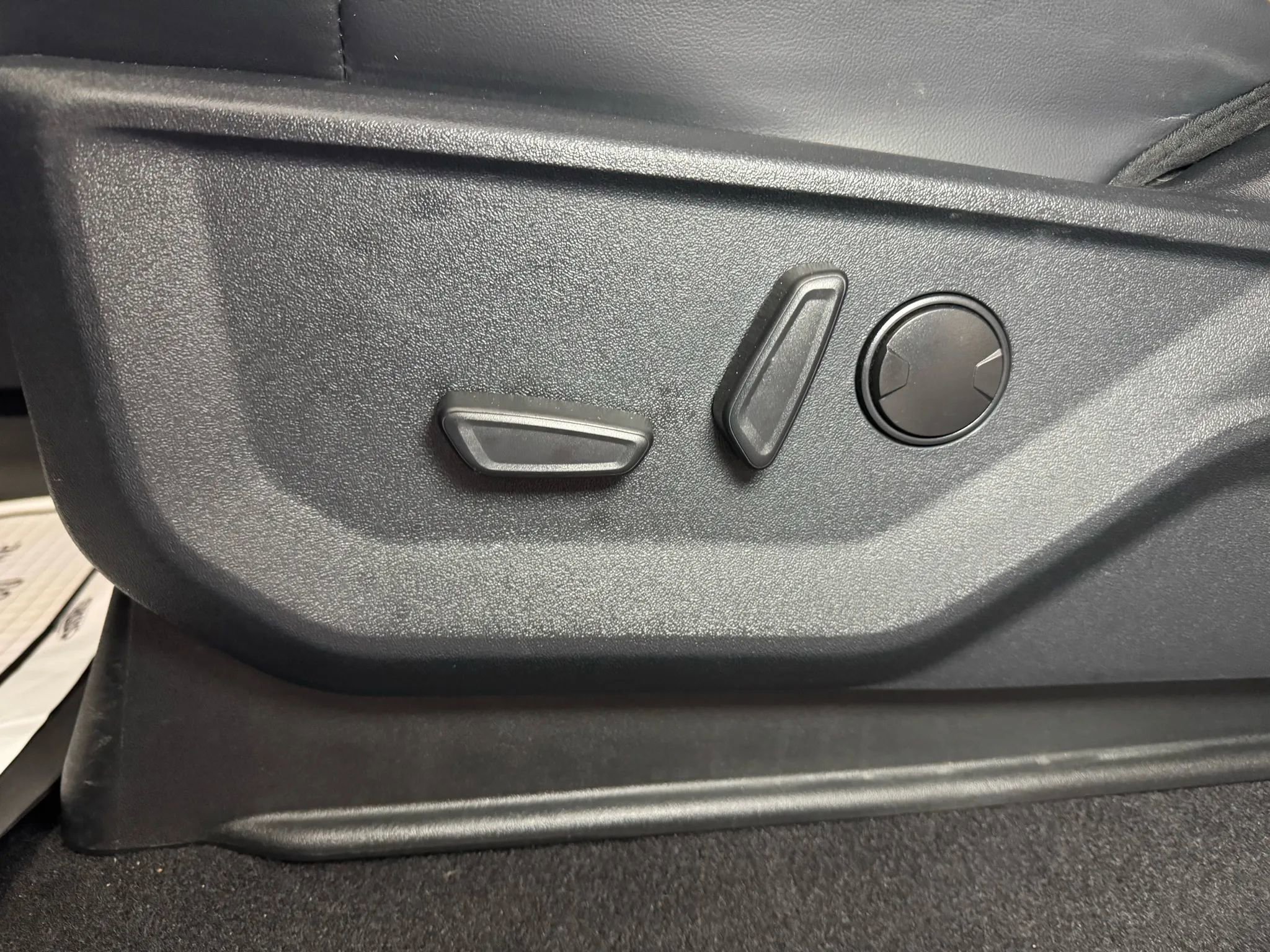 Used 2023 Ford F150 Tremor w/ Equipment Group 402A High image 11