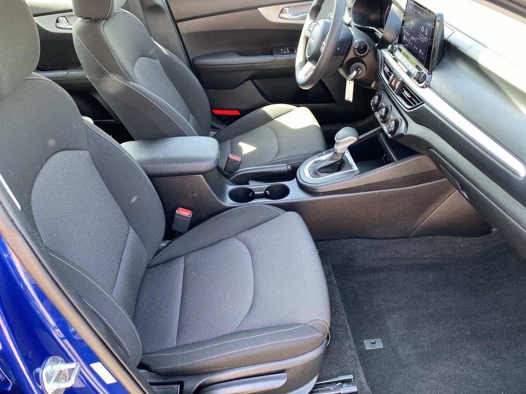 Used 2023 Kia Forte LXS FWD image 21