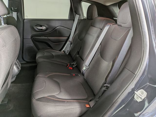 Used 2016 Jeep Cherokee 75th Anniversary AWD/4WD image 23