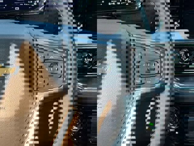 Used 2024 Chevrolet Silverado 2500 High Country w/ Technology Package image 33