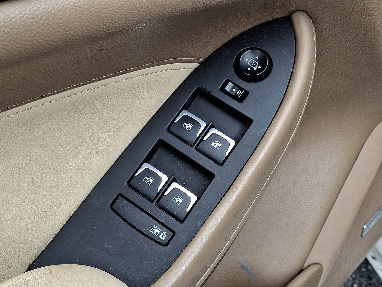 Used 2015 Cadillac CTS Luxury AWD/4WD image 14