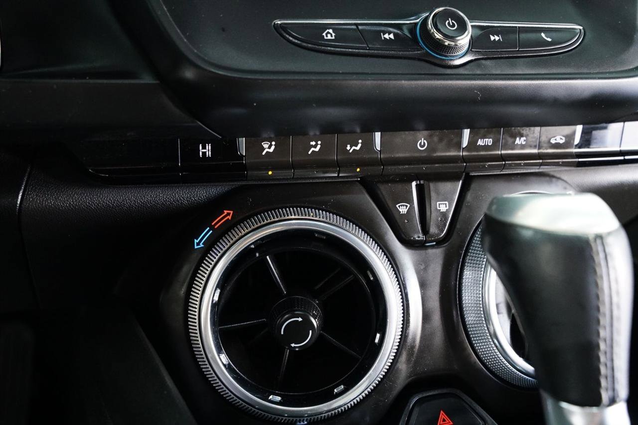 Used 2017 Chevrolet Camaro LT w/ RS Package image 16